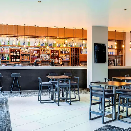 Mercure Holland House 酒店