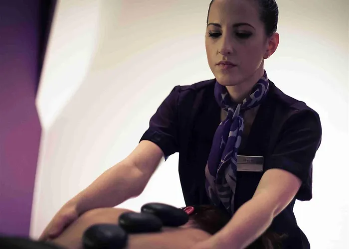 Mercure Holland House 4* Bristol