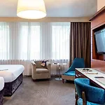 Mercure Holland House Hotel 4*