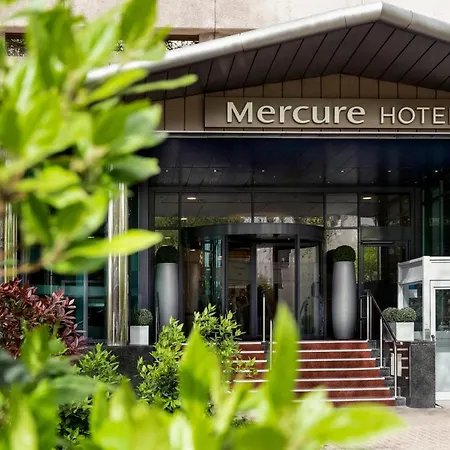 Mercure Holland House