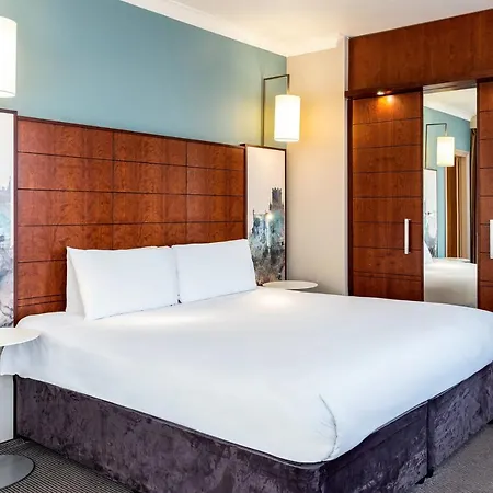 Mercure Holland House