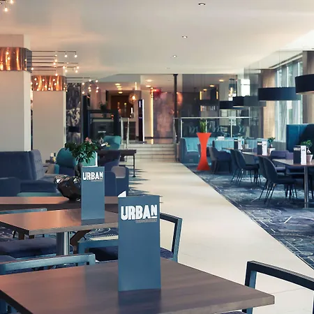 Mercure Holland House 4*