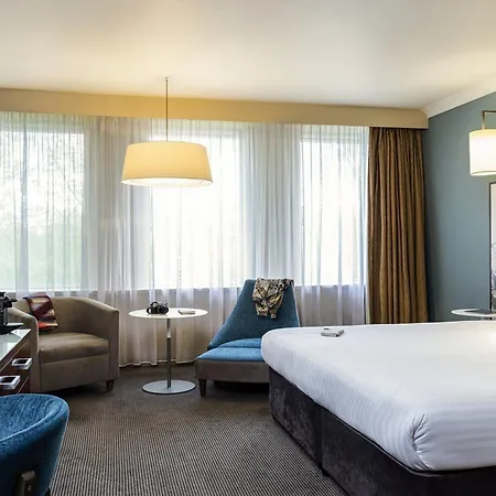 Mercure Holland House Hotel Bristol