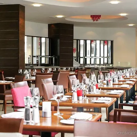 Mercure Holland House Hotel 4*