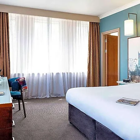 Mercure Holland House 4* Μπρίστολ