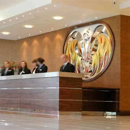 Mercure Holland House 4* Bristol