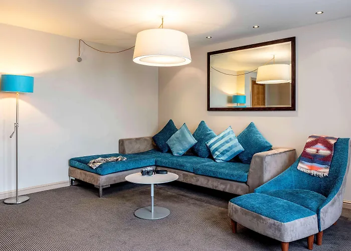Mercure Holland House 4* Bristol