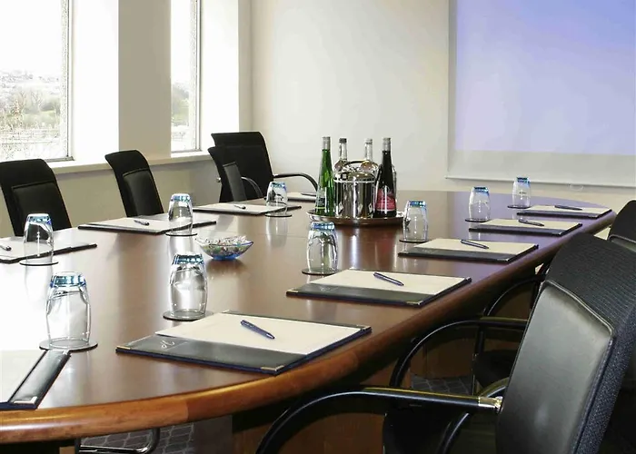 Mercure Holland House 4* Bristol