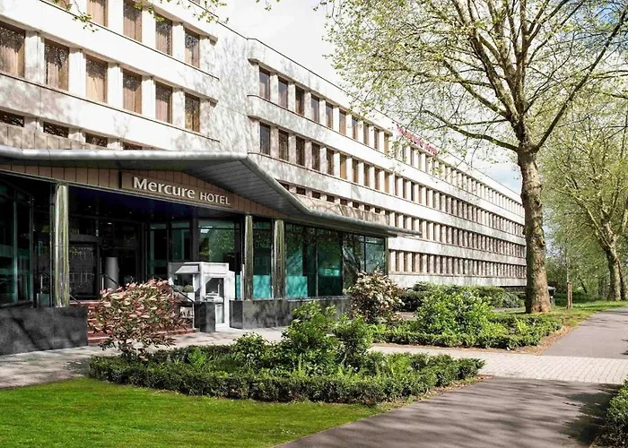 Mercure Holland House Hotel 4*