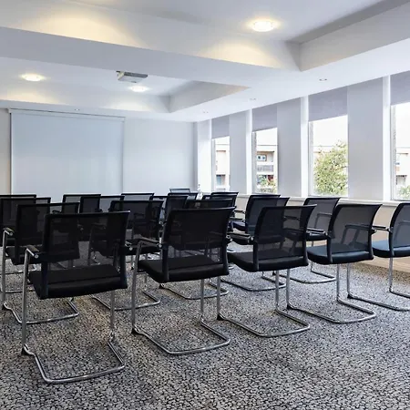 Mercure Holland House מלון