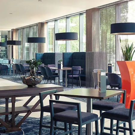 Mercure Holland House Szálloda