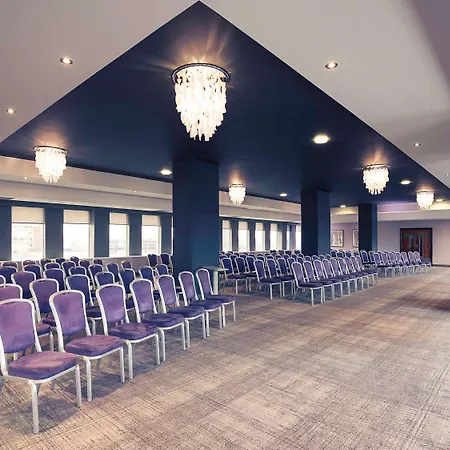 Mercure Holland House Szálloda