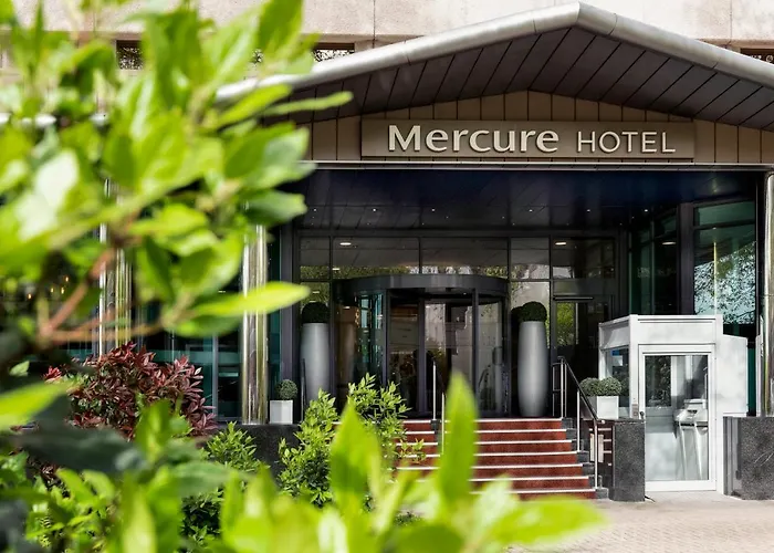 Mercure Holland House