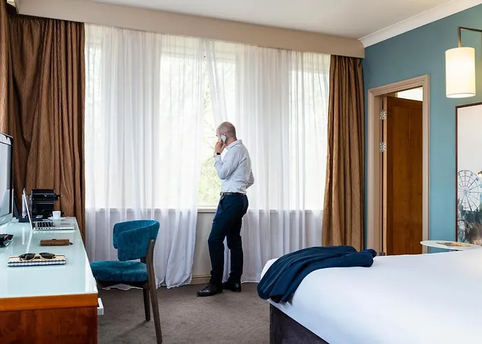 Mercure Holland House Ξενοδοχείο 4*