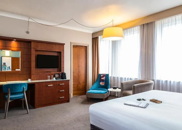Mercure Holland House Ξενοδοχείο 4*