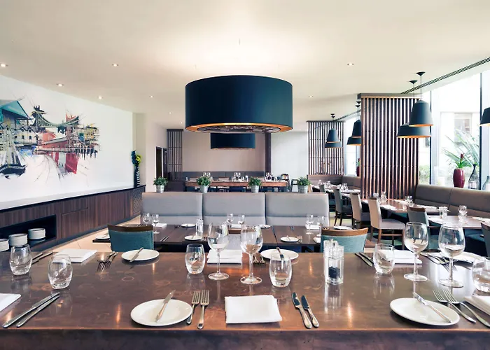 Mercure Holland House 4* Μπρίστολ