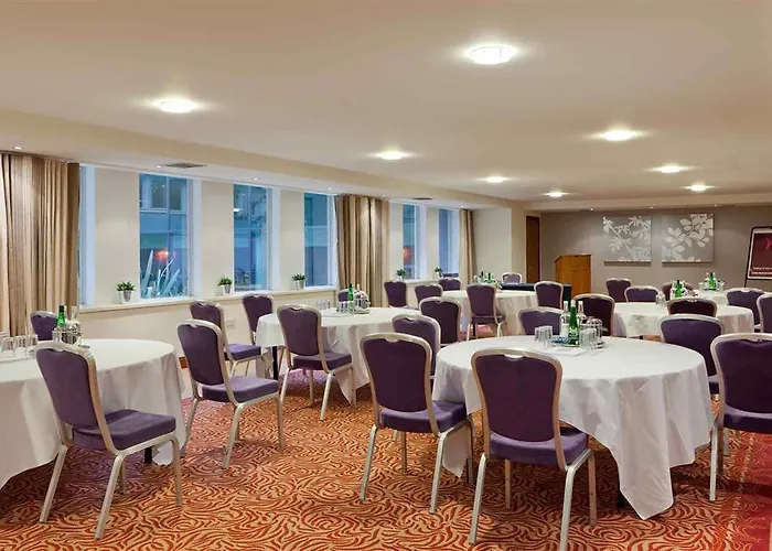 Mercure Holland House Ξενοδοχείο 4*